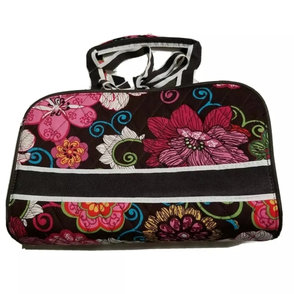 NEW IN PACKAGE BELVAH 3 PIECE COSMETIC SET FLORAL
